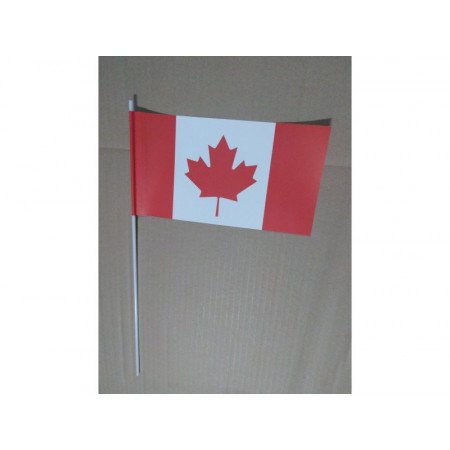 Feestartikelen zwaaivlaggetjes Canada 12 x 24 cm